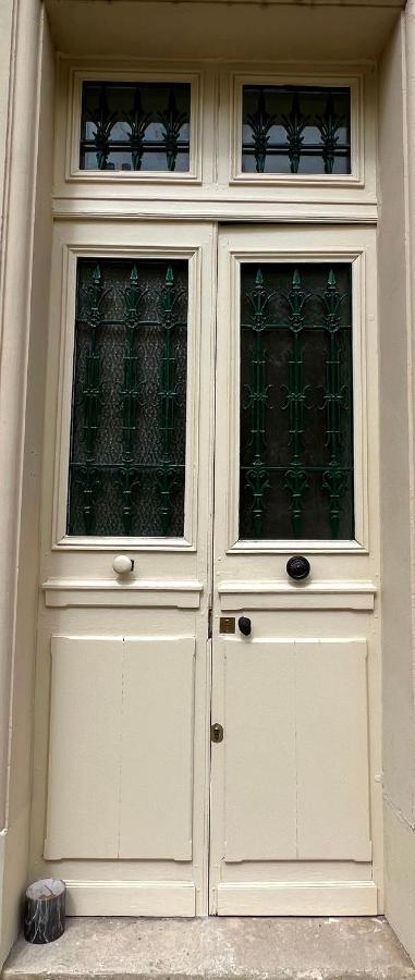 Appartement De Luxe Avec Fresque, Hyper Centre Et Parking Sure Fontainebleau Zewnętrze zdjęcie