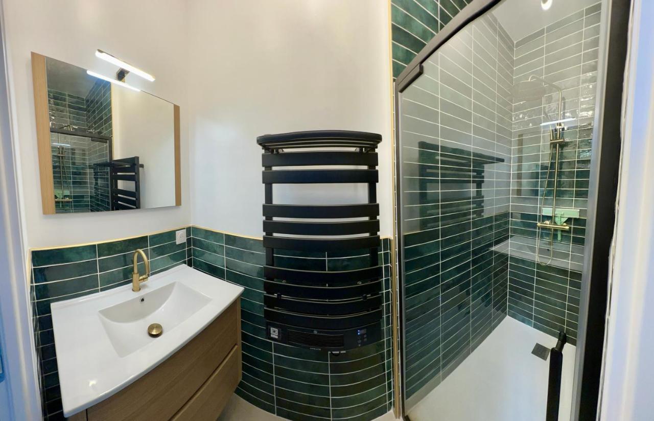 Appartement De Luxe Avec Fresque, Hyper Centre Et Parking Sure Fontainebleau Zewnętrze zdjęcie