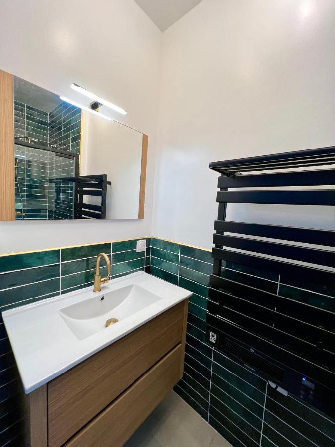 Appartement De Luxe Avec Fresque, Hyper Centre Et Parking Sure Fontainebleau Zewnętrze zdjęcie
